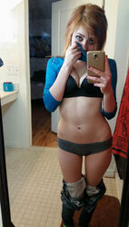 topless girl selfies. Photo #5